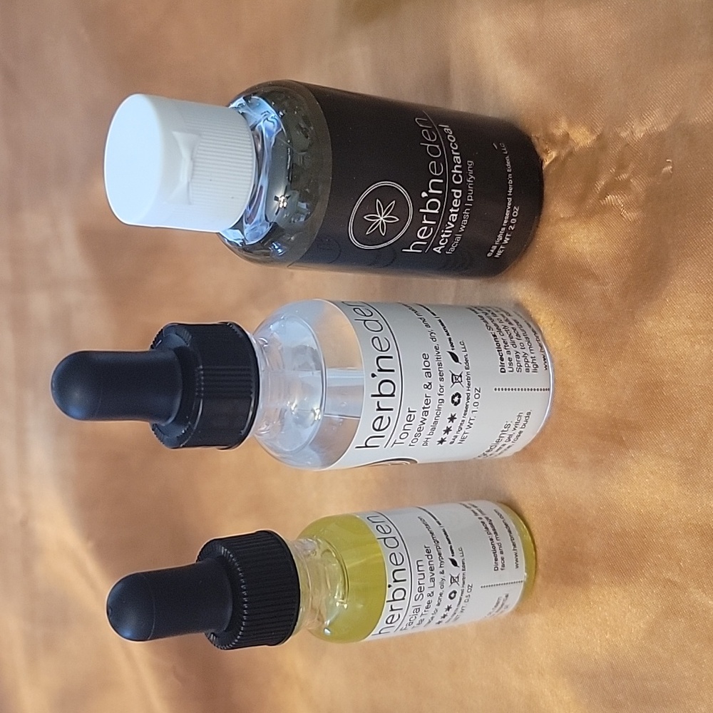 NIB Herb'N Eden Acne Mini Facial Kit